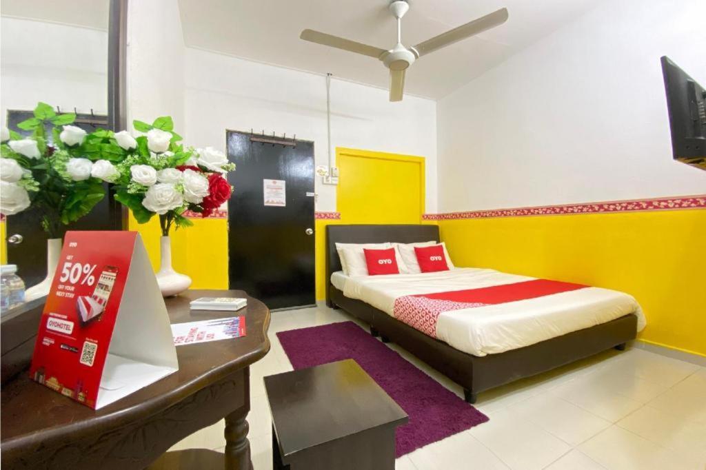 Oyo 90176 D'Cruz Sunrise Villa Pantai Cenang  Exterior photo